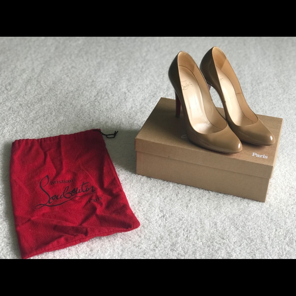 Christian Louboutin  Décolleté 868 Pump in Calf